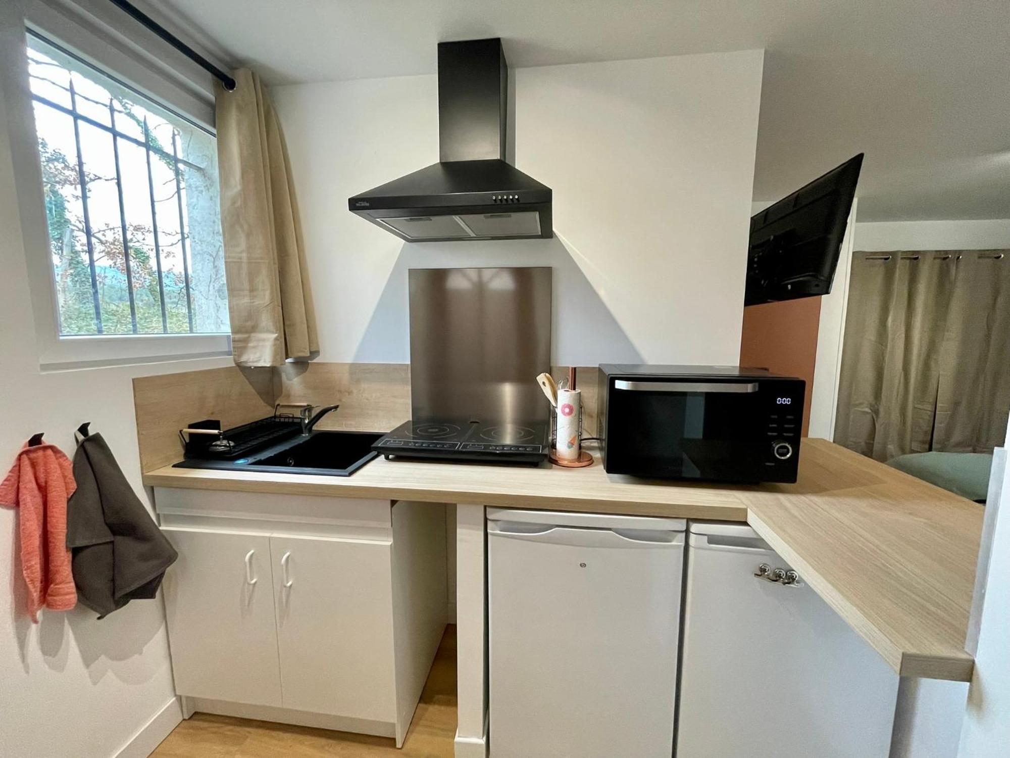 Appartement A La Campagne ลีล-ซูร์-ลา-ซอร์ก ภายนอก รูปภาพ